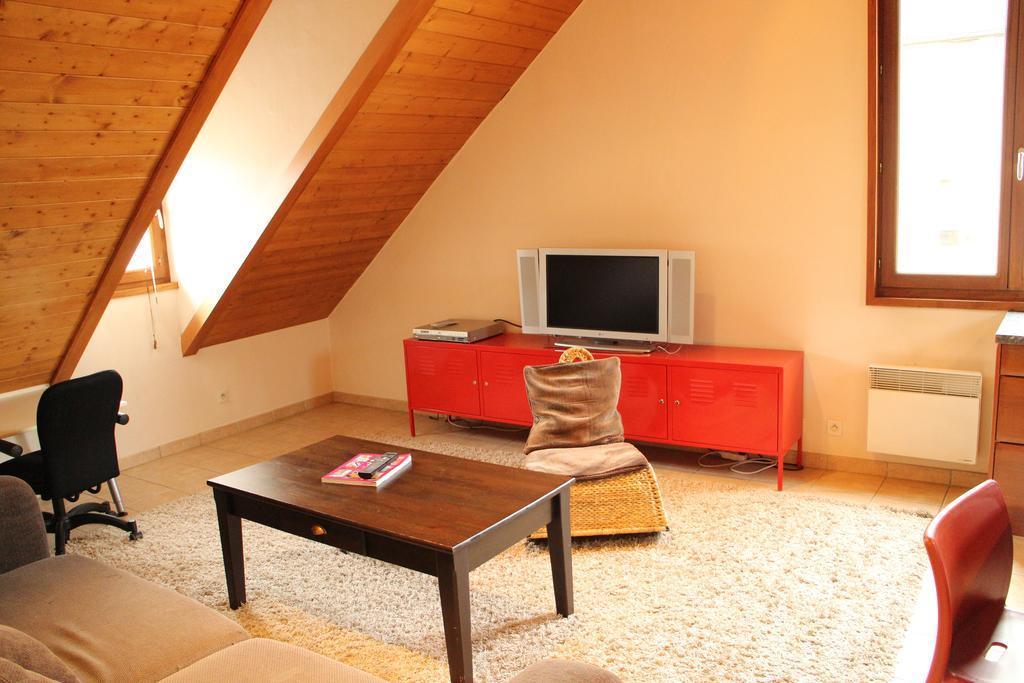 Les Z'Hirondelles Hotel Annecy Exterior foto