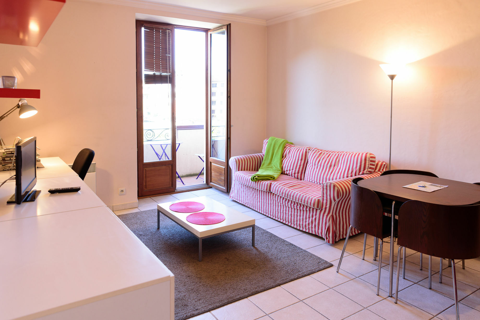 Les Z'Hirondelles Hotel Annecy Exterior foto